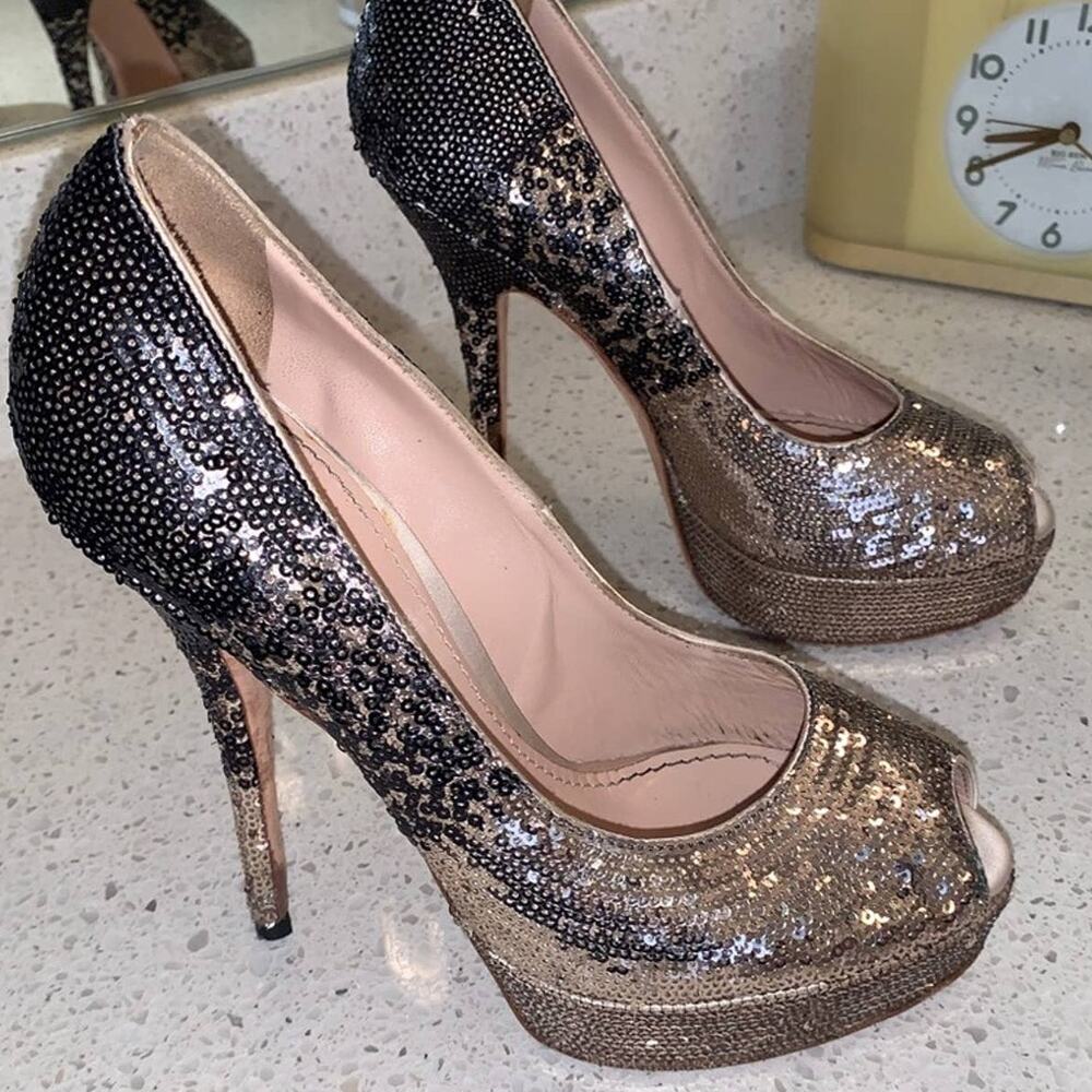 EUC Sebastian Italy Ombré Sequin Stiletto Platform Pumps 37 or 6.5